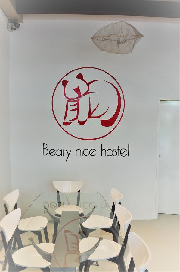 Beary Nice Pod Hostel Singapur Exterior foto